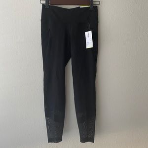 Old Navy Active Leggings